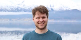 – Jo betre politikk for nynorsken, jo meir positivt smilefjes, seier leiar i Norsk Målungdom, Fredrik Hope. Sjå smilefjesoversynet nedst i saka.