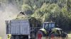 Lett lufttrykk i dekka på traktoren kan ha mykje å seia for å få ned dieselforbruket i landbruket. Foto: Terje Bendiksby / NTB scanpix / NP