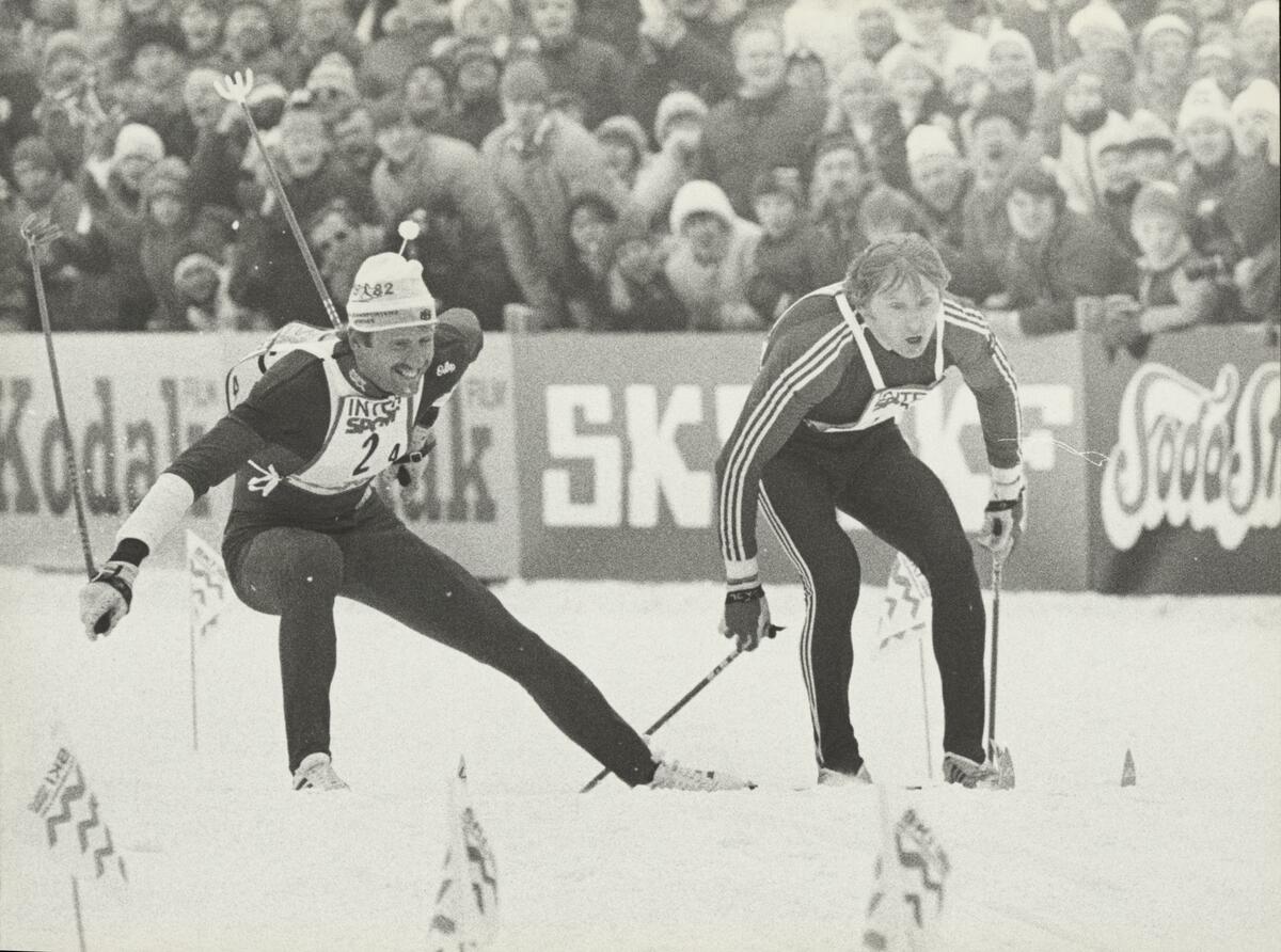 Oddvar Brå og Aleksandr Aleksandrovitsj Zavjalov på ski