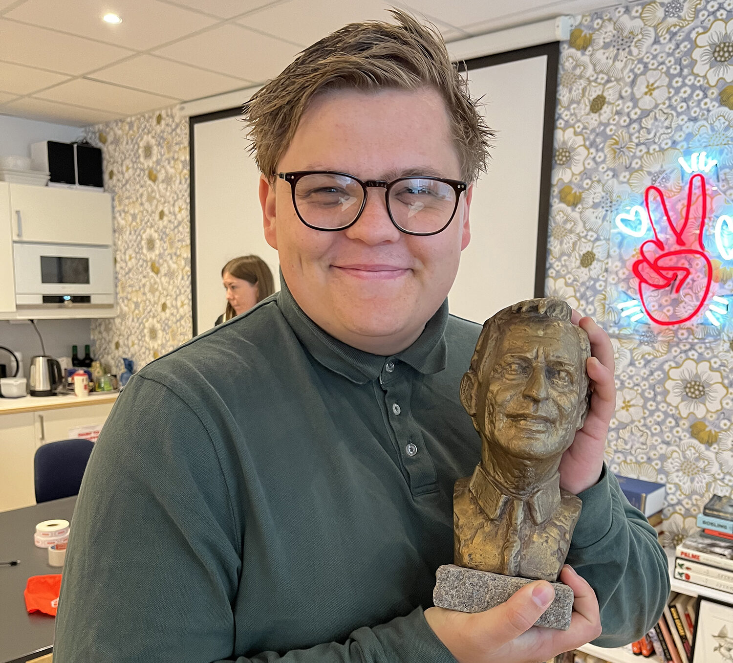 ny-leiar-gaute-skjerv-i-auf-ser-opp-til-olof-palme